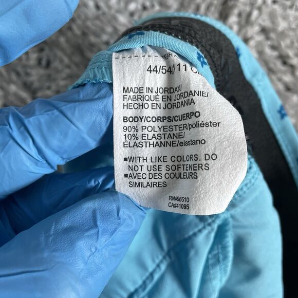 Under Armour Performance Chino Shorts Men’s Size 44 Baby Blue Floral Stretch - Picture 3 of 8